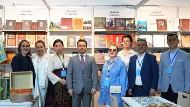 مؤسسة الثقافة التراثية الكازاخية تشارك في معرض أبو ظبي للكتاب بخمس دول من وسط آسيا