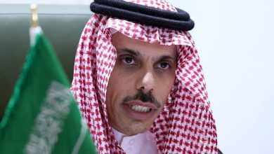 وزير الخارجية السعودي يصل جمهورية جامبيا لترؤس وفد المملكة في الدورة الخامسة عشرة لمؤتمر القمة الإسلامي