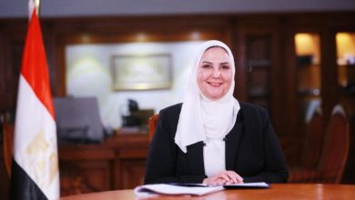 وزيرة التضامن الاجتماعي تستعرض الخدمات العلاجية للخط الساخن لصندوق مكافحة الإدمان خلال الثلث الأول من عام 2024