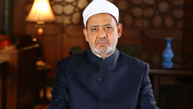 رئيس الوزراء يهنئ شيخ الأزهر بالعام الهجري الجديد