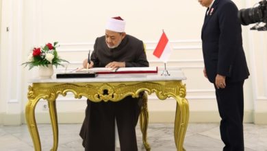 شيخ الأزهر يلتقي نائب رئيس إندونيسيا ويناقشان سبل مواجهة تصاعد ظاهرة الإسلاموفوبيا