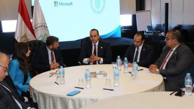 رئيس هيئة الرعاية الصحية يلتقي رئيس شركة مايكروسوفت بأوروبا والشرق الأوسط وافريقيا ووفد شركة مايكروسوفت العالمية ويبحثا سبل التعاون