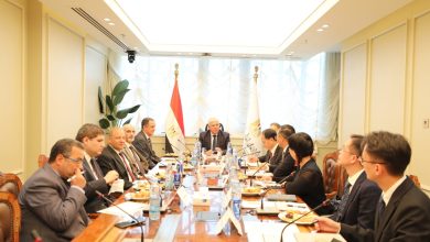 وزير التعليم العالي يلتقي وفد جامعة تشينزين الصينية لبحث التعاون في التعليم التكنولوجي _مناقشة منح درجات علمية مزدوجة وتنفيذ برامج تدريبية