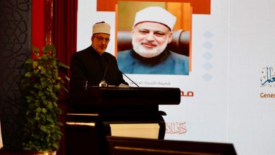 خلال افتتاح الندوة الدولية الأولى لدار الإفتاء .. وكيل الأزهر الشريف: الفتاوى المعلَّبة لا تفي بحاجات المجتمعات المتغيرة والوصول إلى مجتمع آمن فكريًّا لا يكون بأحلام الكسالى