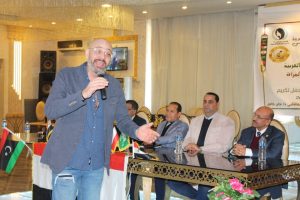 على هامش الملتقي الوطني الثاني لدعم قضايا المرأة العربية .. تكريم وسام سيدة الوطن العربي