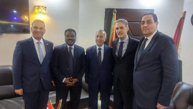 رئيس الأكاديمية العربية يزور السفارة المصرية ببورسودان لتعزيز العلاقات الثنائية