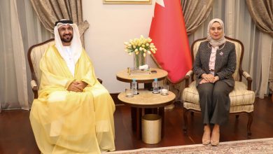 خلال لقائه سفيرة مملكة البحرين بالقاهرة:* *رئيس البرلمان العربي يشيد بدور ملك البحرين في تعزيز التضامن العربي