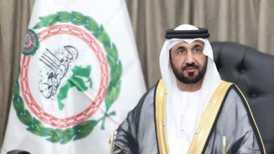 البرلمان العربي يدعو الأشقاء في سوريا إلى إعلاء المصلحة العليا للبلاد والحفاظ على مؤسسات الدولة، ويطالب المجتمع الدولي بالوقوف مع الشعب السوري ووقف انتهاكات كيان الاحتلال في سوريا