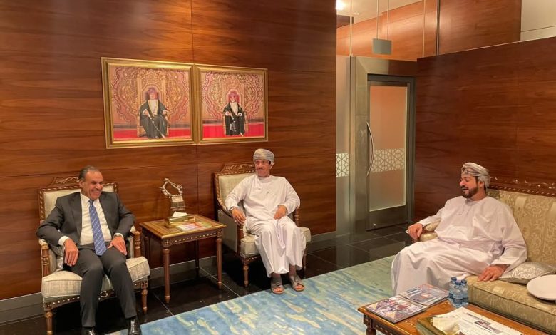 وصول وزير الخارجية والهجرة إلى العاصمة العمانية مسقط 1 وصول وزير الخارجية والهجرة إلى العاصمة العمانية مسقط