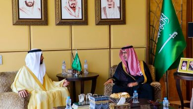 مشيدًا بجهود خادم الحرمين الشريفين وولي عهده الأمين في الدفاع عن القضايا العربية* *رئيس البرلمان العربي يلتقي سفير المملكة العربية السعودية بالقاهرة