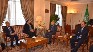 الأمين العام لجامعة الدول العربية يلتقي ممثلة السكرتير العام للأمم المتحدة الجديدة في ليبيا