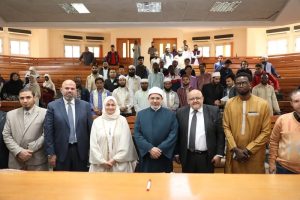 رئيس جامعة الأزهر يفتتح دورة الإعجاز العلمي في القرآن والسنة بكلية العلوم الإسلامية للوافدين