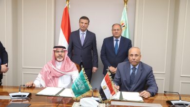 وزير الزراعة يشهد توقيع اتفاق مصرى سعودى لإنتاج المحسنات والمخصبات الزراعية في النوبارية