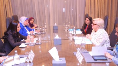 وزيرة التضامن الاجتماعي تلتقي وزيرة العمل والصحة والتضامن وشئون العائلة الفرنسية