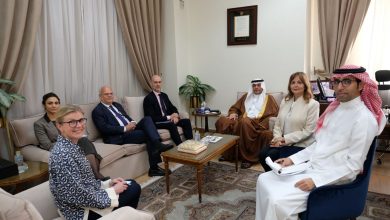 السفير د. خالد بن محمد منزلاوي الأمين العام المساعد للشؤون السياسية الدولية، يستقبل ميكائيل ليندفال، وكيل الوزارة للشؤون الدولية لمملكة السويد،