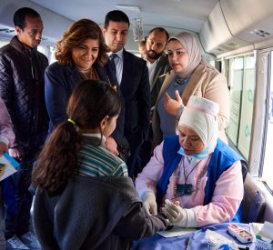 بنك قناة السويس بدعم الهيئة العامة للرعاية الصحية في تنفيذ حملة "صحتهم مستقبلهم".