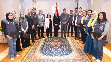 وزيرة التضامن الاجتماعي تكرم فرق عمل الوزارة وقطاعاتها المختلفة القائمة على حملات ومراكز الإطعام خلال شهر رمضان المبارك