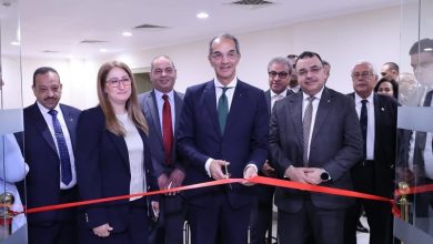 وزير الاتصالات وتكنولوجيا المعلومات يشهد احتفالية مرور 100 عام على إصدار أول طابع بريد تذكاري مصري.. ويفتتح معرضًا خاصًا للطوابع التذكارية