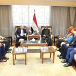 تعزيزًا للتعاون الأكاديمي ومواجهةً للفكر المتطرف.. وزير الأوقاف يستقبل أمين اتحاد الجامعات العربية وأمين المجلس العربي للمسئولية المجتمعية وزير الأوقاف: تعاون مشترك مع اتحاد الجامعات لدعم الأعمال الوقفية ومواجهة الإرهاب وتعزيز دور جامعة نور مبارك الأمين العام لاتحاد الجامعات العربية: نثمّن جهود وزارة الأوقاف في نشر التسامح.. ومستعدون للتعاون في مشروعات فكرية تخدم المجتمع