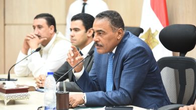 المجلس التنفيذي لمحافظة مطروح يعقد اجتماعه الرابع للعام ٢٠٢٥، برئاسة اللواء خالد شعيب