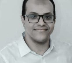 سلسلة بدايات أدبية للدكتور إسلام جعفر … قصيدة : عيون الذكريات …