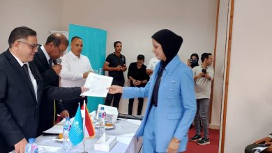 تسليم 35 عقد عمل لذوي همم ..و10 شهادات لخريجي دورات تدريبية على مهنة الخياطة والتطريز