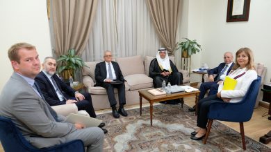 الأمين العام المساعد – رئيس قطاع الشؤون السياسية الدولية لجامعة الدول العربية يستقبل سفير جمهورية العراق ومندوبها الدائم لدى جامعة الدول العربية ، و سفير دولة روسيا الاتحادية لدى جمهورية مصر