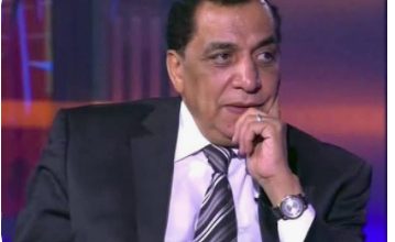 المجلس العربي للمسئولية المجتمعية يهنيء د رشاد عبد اللطيف لفوزه بجائزة الرواد بجامعة حلوان