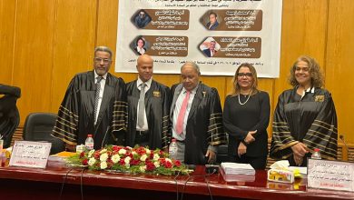 بأكاديمية الفنون المصرية مناقشة رسالة دكتوراه بقسم نقد فني من المعهد العالي للنقد الفني حول «القضايا الفكرية والفنية في مسرح أحمد إبراهيم الفقيه 1970-1990»،