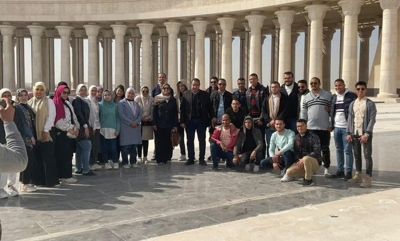 مبادرة شبابية في أكتوبر المقبل بعنوان "الأصالة والمستقبل.. اعرف بلدك'' تستهدف أكثر من 30 مليون مواطن بالصعيد بتنظيم رحلات جماعية مجانية من المحافظات إلى العاصمة الإدارية. 1 مبادرة شبابية في أكتوبر المقبل بعنوان "الأصالة والمستقبل.. اعرف بلدك'' تستهدف أكثر من 30 مليون مواطن بالصعيد بتنظيم رحلات جماعية مجانية من المحافظات إلى العاصمة الإدارية.