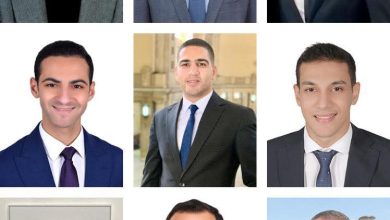 رئيس الأكاديمية العربية يهنئ خريجي «كلية القانون» المعينين بالنيابة العامة ومجلس الدولة.