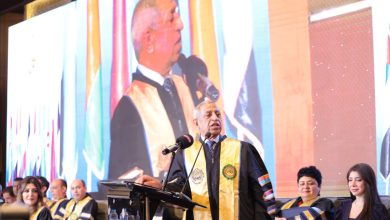 رئيس الأكاديمية العربية : تخريج دفعة جديدة من الأكاديمية العربية 299 خريجًا يمثلون نموذجًا للتميز العلمي العربي. 2 رئيس الأكاديمية العربية : تخريج دفعة جديدة من الأكاديمية العربية 299 خريجًا يمثلون نموذجًا للتميز العلمي العربي.