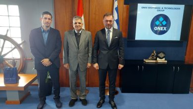 الفريق أسامة ربيع يبحث سبل التعاون مع ترسانة ONEX اليونانية في مجالات التصنيع المشترك والتدريب وتحويل السفن للعمل بالوقود النظيف