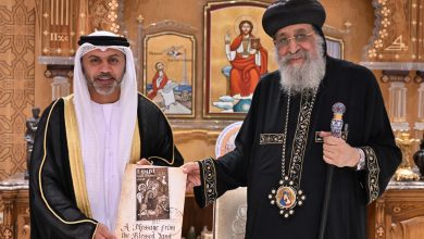 سفير الإمارات لدى مصر يلتقي قداسة البابا تواضروس الثاني