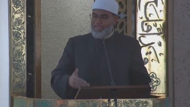في خطبة الجمعة بالمركز الإسلامي بمدينة لندن د فايد سعيد يؤكد القرآن الكريم كتاب هداية ونور ومن أراد المقام المحمود ففي كتاب الله