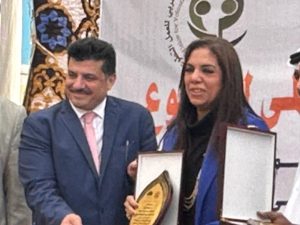 د راندا رزق تشارك في حفل ختام فعاليات يوم التطوع العالمي بمدرسة إدريس التربوية التعليمية. - تكريم د راندا رزق تقديرا لجهودها في المسؤولية المجتمعية والعمل التطوعي