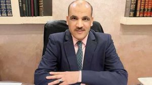 "الحماية القانونية للإدارة الإلكترونية والإدارة التقليدية" إصدار جديد للدكتور هاشم حلمي