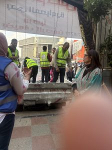 المجلس العربي للمسؤولية المجتمعية يواصل فرحة الصائمين بتوزيع السلع الغذائية على موائد الرحمن وبالتعاون مع مؤسسة حياة للتنمية المستدامة وبمشاركة عدد من المتطوعين من طلاب جامعة المستقبل