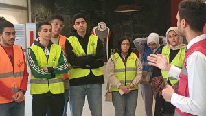 بالتعاون مع الهلال الأحمر المصري.. قافلة من طلاب جامعة المستقبل للمشاركة في تجميع المواد الغذائية