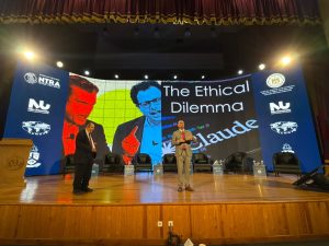 د محمد عزام يشارك في فعاليات مؤتمر جامعة النيل بعنوان «إعادة قراءة أينشتاين من خلال ثورة تكنولوجيا المعلومات»