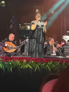 منارة الفن والتاريخ تضيء قصر عابدين.. نجاح باهر للأمسية الموسيقية الاستثنائية "A Night With The Queens"
