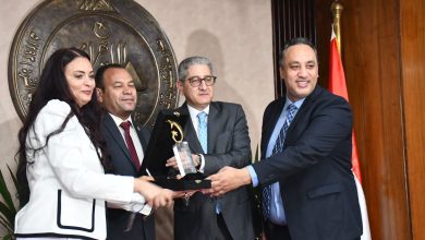بحضور وزير التخطيط .. تكريم الدكتور عبدالجواد أبوكب مستشار وزير البيئة السابق ضمن فئة رواد الإعلام في احتفالية "يحيى زهران" بالأهرام