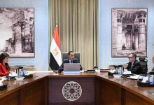 رئيس الوزراء يتابع جهود تنفيذ الخطة الاستراتيجية لتحلية مياه البحر