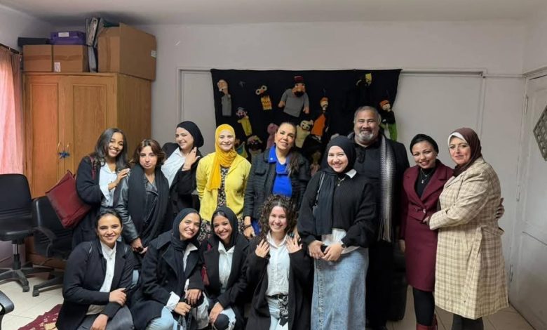 "بدر البدور والبير المسحور".. تربية نوعية تحتفل بإنطلاق مشاريع تخرج أولى دفعات شعبة المسرح لعام 2026 1 "بدر البدور والبير المسحور".. تربية نوعية تحتفل بإنطلاق مشاريع تخرج أولى دفعات شعبة المسرح لعام 2026