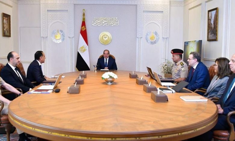 الرئيس السيسي يشدد على ضرورة مواصلة العمل لتطوير الجهاز الإداري للدولة بما يضمن تحقيق الكفاءة والفاعلية والقدرة على مواكبة متطلبات التنمية الشاملة 1 الرئيس السيسي يشدد على ضرورة مواصلة العمل لتطوير الجهاز الإداري للدولة بما يضمن تحقيق الكفاءة والفاعلية والقدرة على مواكبة متطلبات التنمية الشاملة