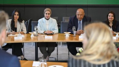 وفد برلماني مصري برئاسة الوزير سامح شكري يختتم زيارة رسمية إلى ألمانيا لتوسيع التعاون الثنائي بين البلدين في مختلف المجالات