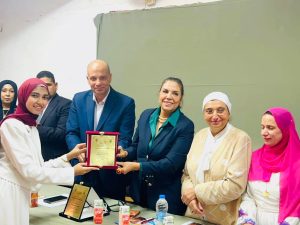 الدكتورة راندا رزق تهنيء خريجي الإعلام بالتربية النوعية جامعة القاهرة وتشيد بمشروعاتهم وتقدم 40 منحة تدريب مجانية للمتميزين