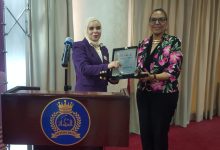 قمة القيادة الإنسانية تكرّم الدكتورة راندا رزق أمين عام المجلس العربي للمسئولية المجتمعية تقديراً لجهودها التنموية