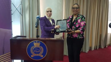 قمة القيادة الإنسانية تكرّم الدكتورة راندا رزق أمين عام المجلس العربي للمسئولية المجتمعية تقديراً لجهودها التنموية