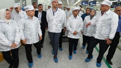 وزير الصناعة ومحافظ بني سويف يتفقدان مجمع مصانع العربي للأجهزة الكهربائية ومصنع سامسونج إليكترونيك بمنطقة كوم أبو راضي الصناعية